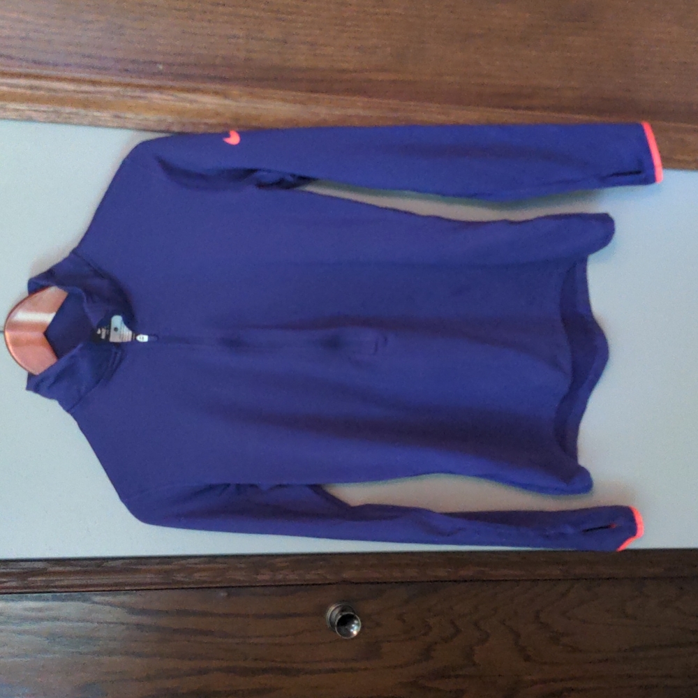 Large Nike pullover